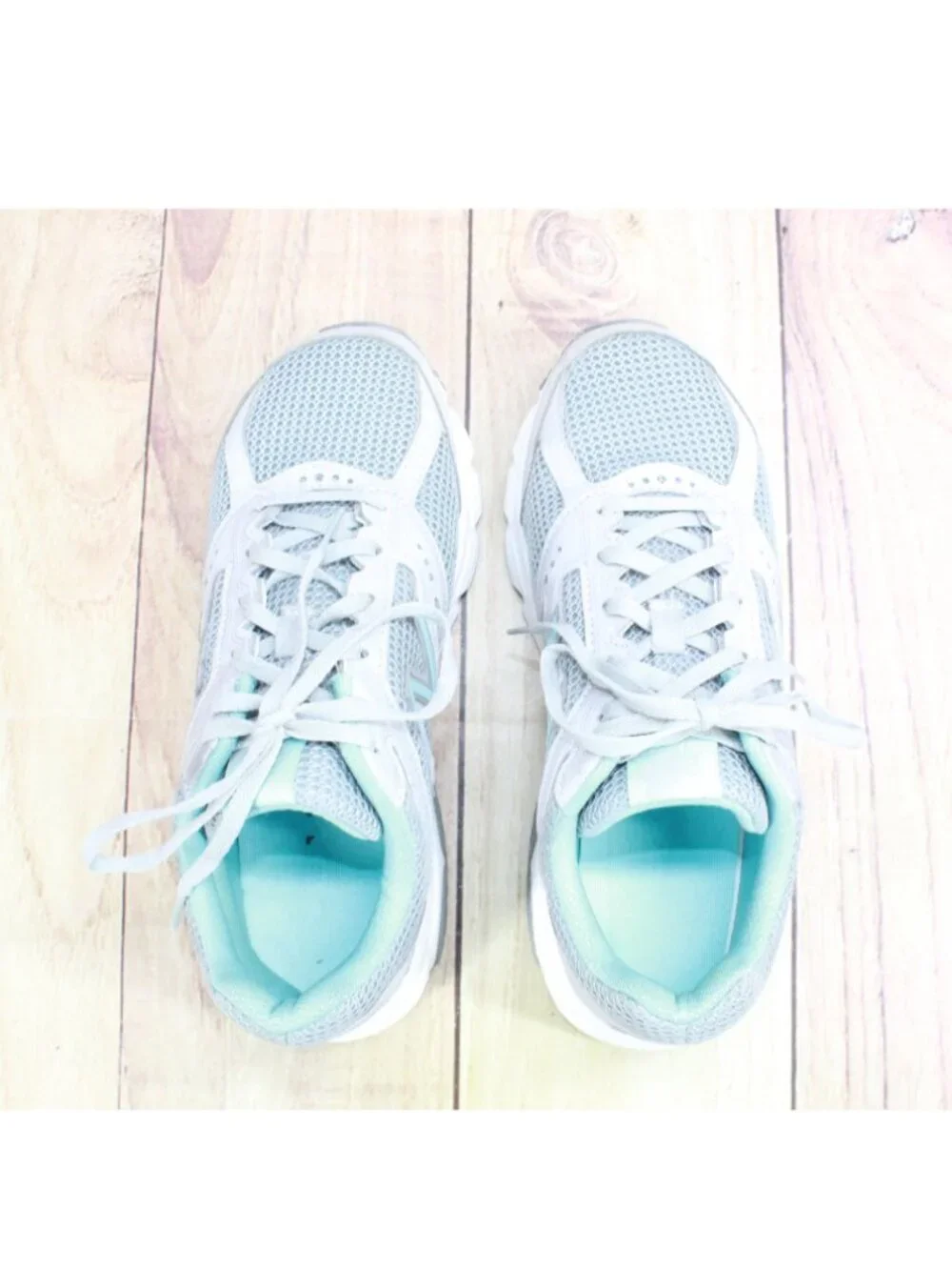 New Balance Gray Blue Mesh Lightweight Breathable Sneaker Size 8.5 B